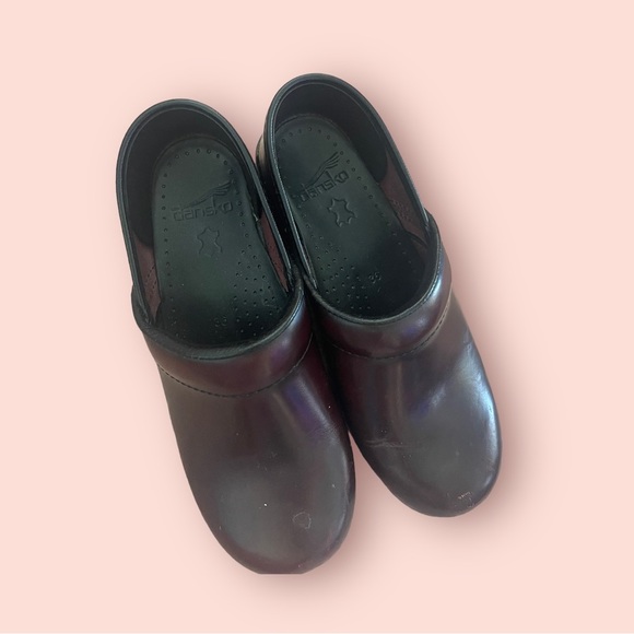 Dansko Professional Leather Maroon Burgundy Slip On Clogs 6​ - Picture 7 of 8